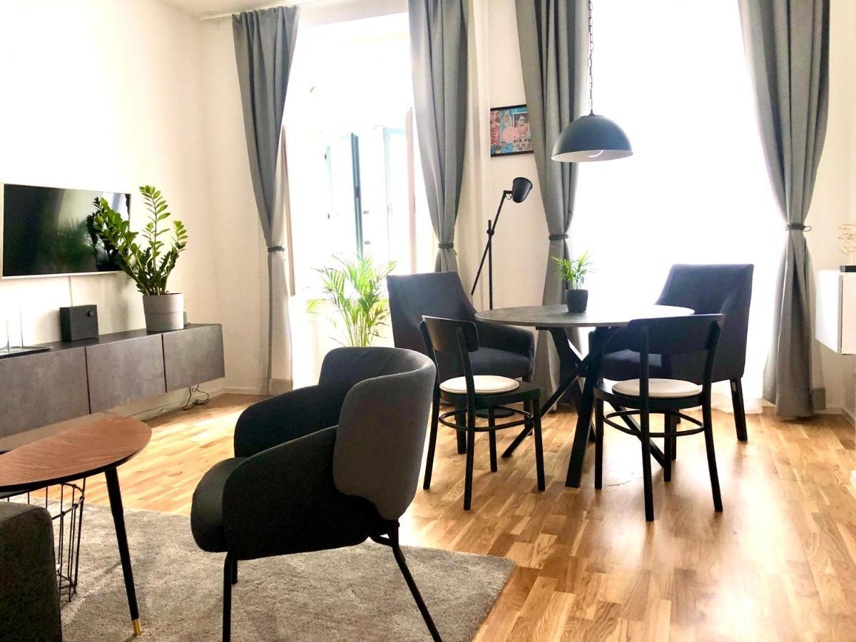Boutique Apartment Kingfisher - Viennas Trendiest Neighbourhood エクステリア 写真